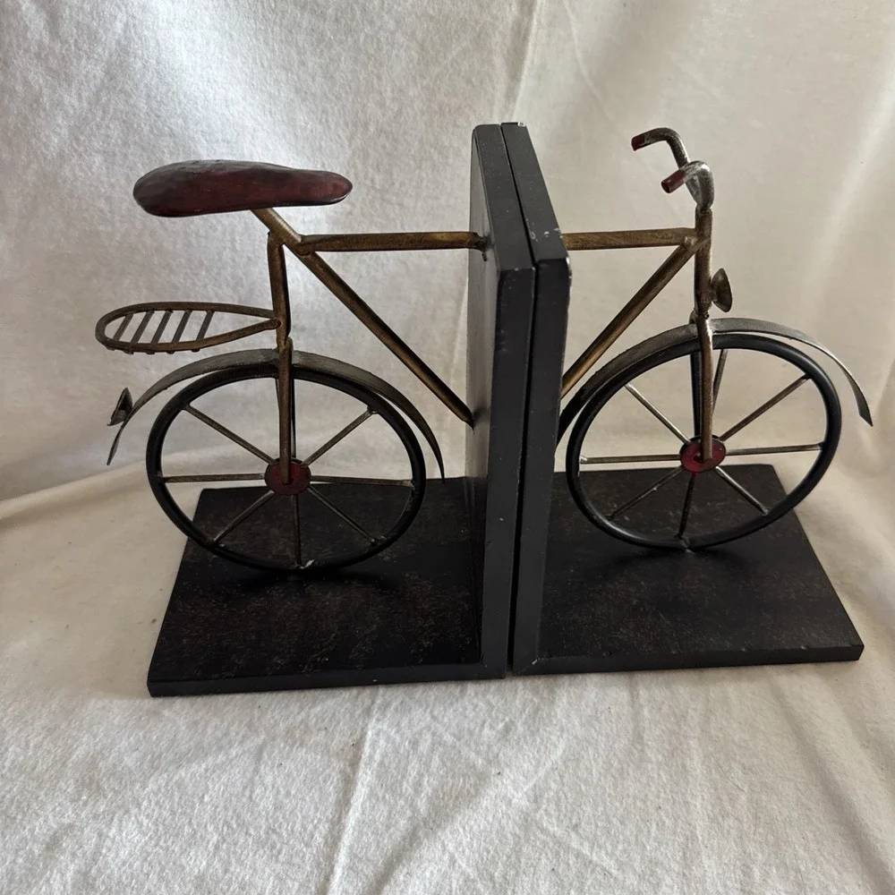Retro Bicycle Bookends Distressed Black & Gold Metal Shelf Decor 12x8